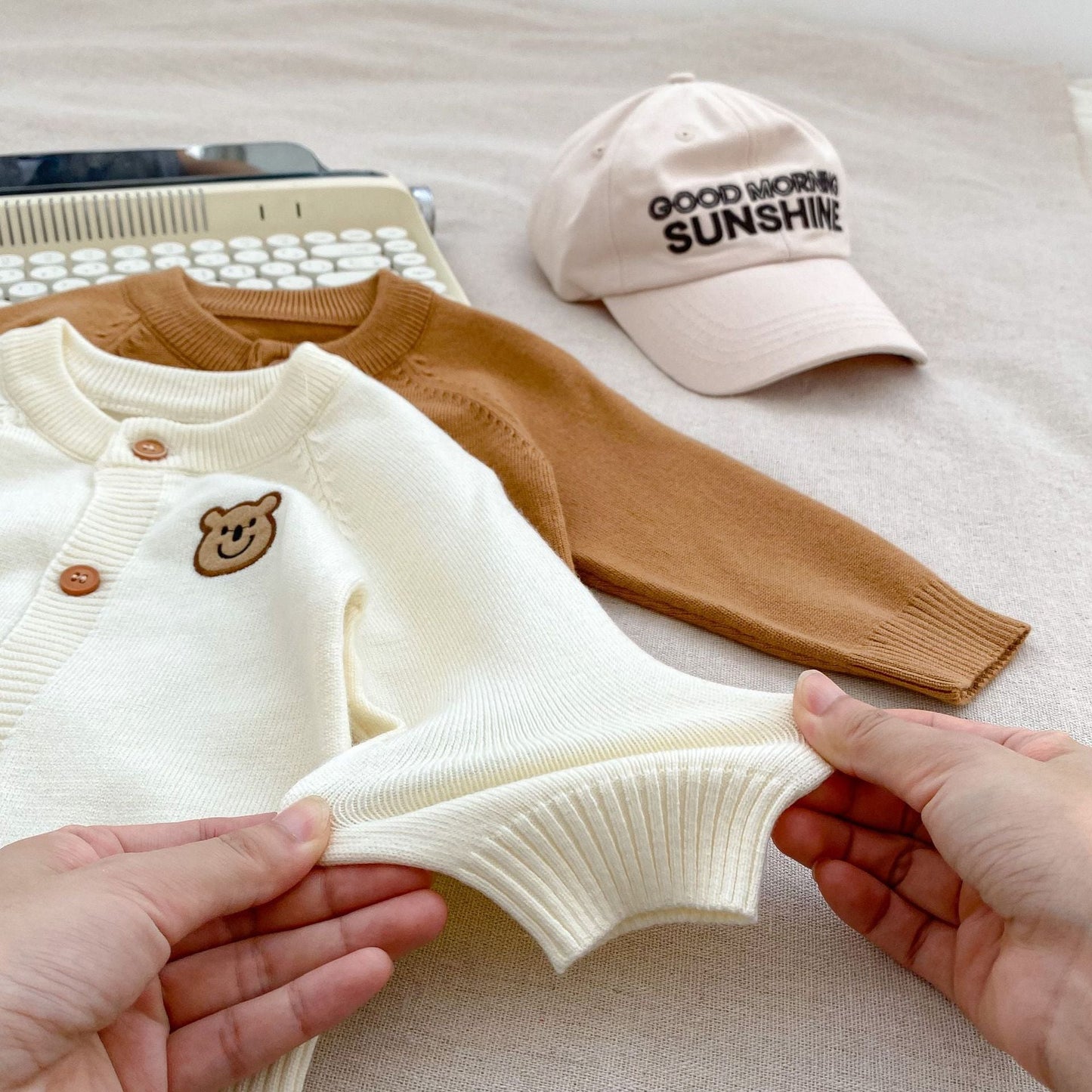 Arrival Baby Kids Unisex Comfortable Teddy Embroidery Pattern Knitted