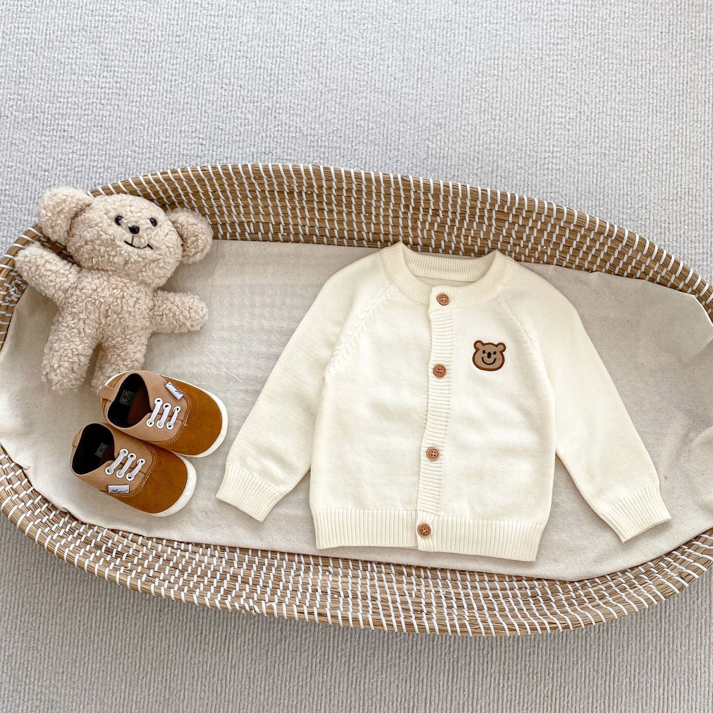 Arrival Baby Kids Unisex Comfortable Teddy Embroidery Pattern Knitted
